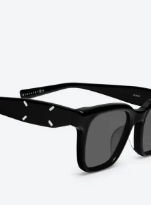 염정아 선글라스